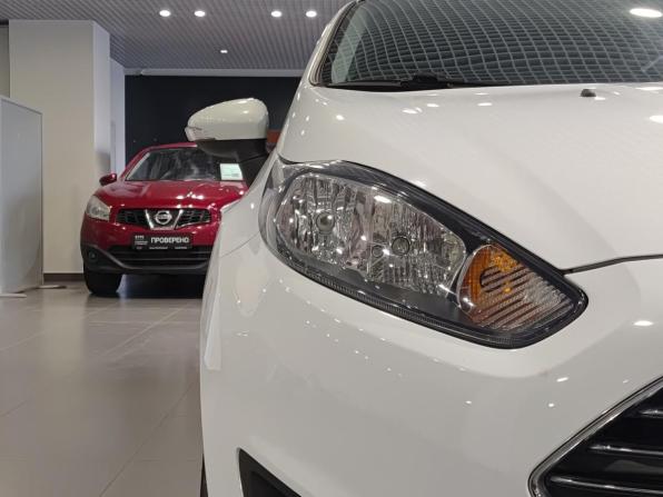 Ford Fiesta Mk6 Рестайлинг с пробегом 2017 года, цена 838 000 рублей, 91966 км, хэтчбек, Автокод Объявления