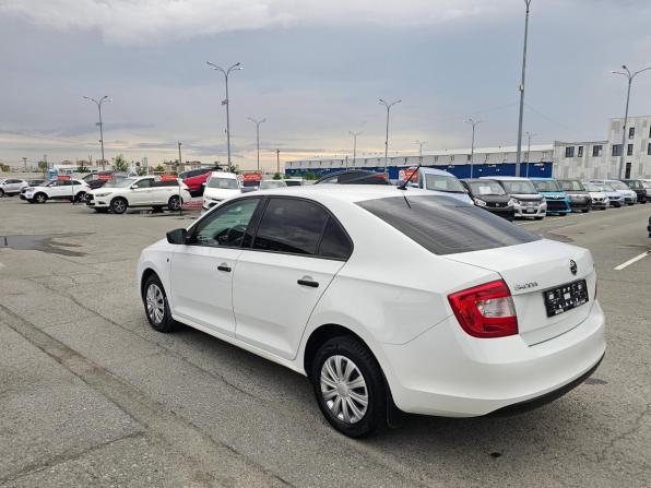 Skoda Rapid I с пробегом 2016 года, цена 799 995 рублей, 112809 км, лифтбек, Автокод Объявления