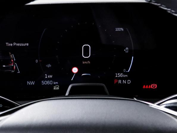 Cadillac Lyriq с пробегом 2023 года, цена 8 300 000 рублей, 5060 км, внедорожник, Автокод Объявления