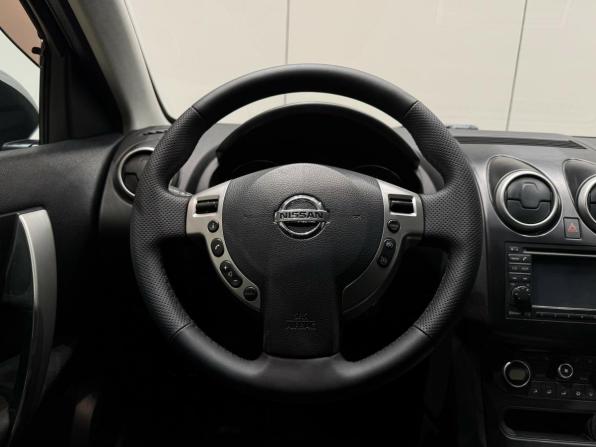Nissan Qashqai I Рестайлинг с пробегом 2010 года, цена 899 000 рублей, 324495 км, внедорожник, Автокод Объявления