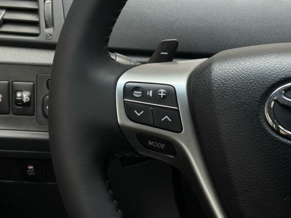 Toyota Verso I Рестайлинг с пробегом 2013 года, цена 1 539 000 рублей, 164673 км, компактвэн, Автокод Объявления