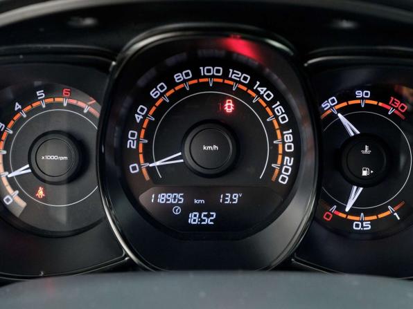 Lada (ВАЗ) Vesta I с пробегом 2018 года, цена 875 000 рублей, 118900 км, универсал, Автокод Объявления
