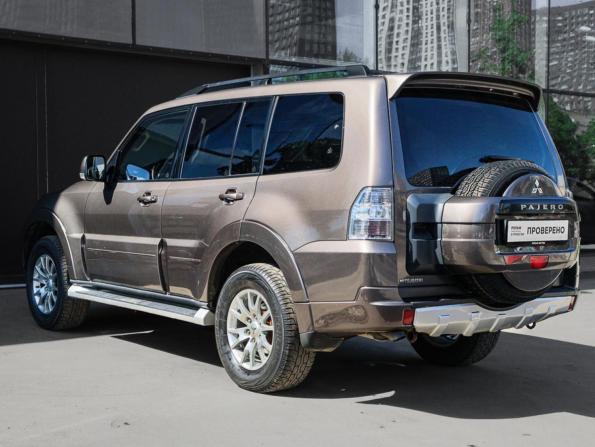 Mitsubishi Pajero IV Рестайлинг 1 с пробегом 2011 года, цена 2 550 000 рублей, 73288 км, внедорожник, Автокод Объявления