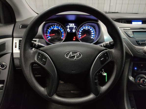 Hyundai Elantra V (MD) с пробегом 2012 года, цена 950 000 рублей, 101515 км, седан, Автокод Объявления