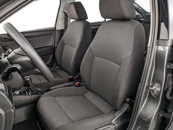 Volkswagen Polo VI с пробегом 2021 года, цена 1 620 000 рублей, 76632 км, лифтбек, Автокод Объявления