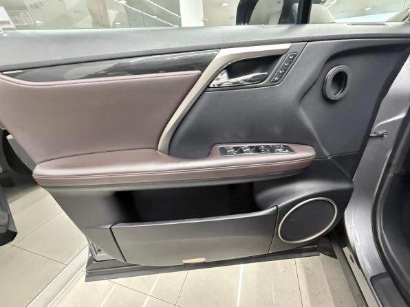 Lexus RX IV Рестайлинг с пробегом 2019 года, цена 4 300 000 рублей, 100004 км, внедорожник, Автокод Объявления