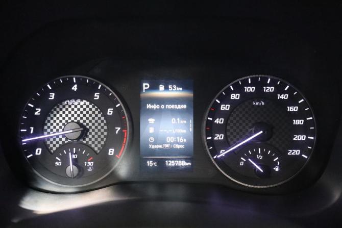 Hyundai Solaris II Рестайлинг с пробегом 2021 года, цена 1 399 000 рублей, 125000 км, седан, Автокод Объявления