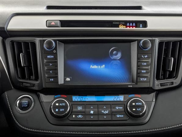 Toyota RAV4 IV (XA40) Рестайлинг с пробегом 2018 года, цена 2 800 000 рублей, 51388 км, внедорожник, Автокод Объявления