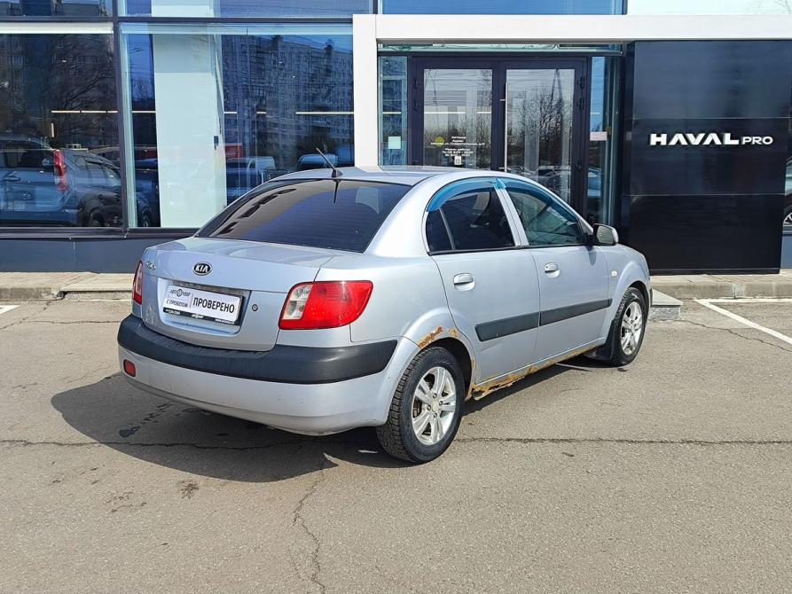 Kia Rio II Москва  - изображение 5