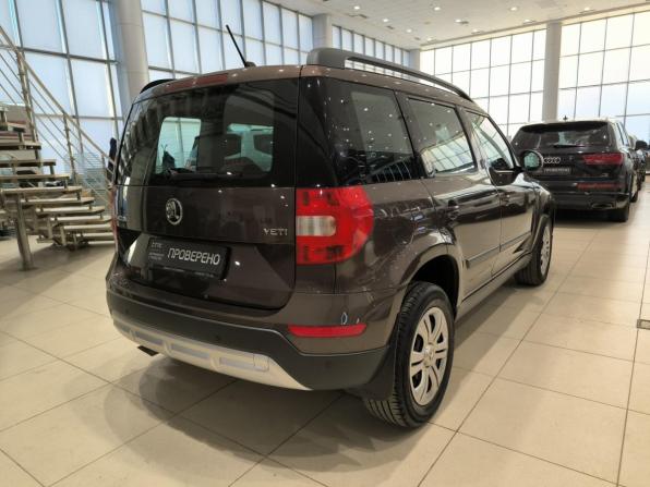 Skoda Yeti I Рестайлинг с пробегом 2017 года, цена 1 580 000 рублей, 55345 км, внедорожник, Автокод Объявления
