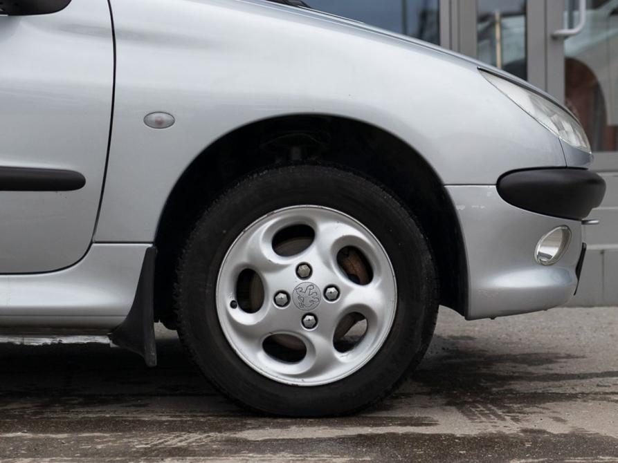 Peugeot 206 Новосибирск  - изображение 9
