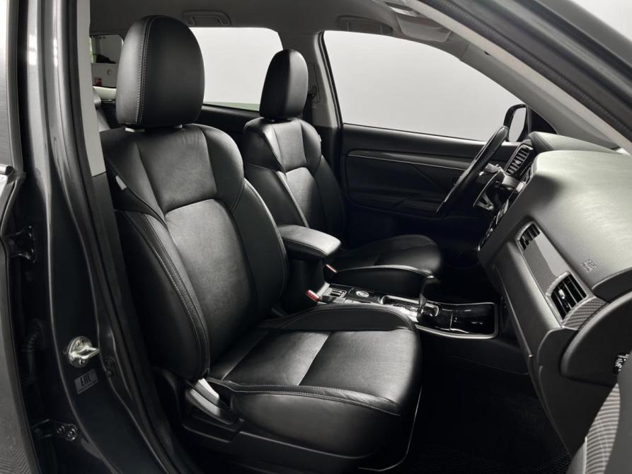 Mitsubishi Outlander III Рестайлинг 3 Казань  - изображение 8