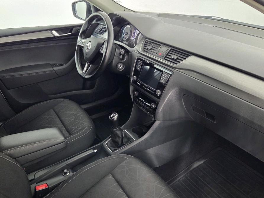 Skoda Rapid I Рестайлинг Архангельск  - изображение 13