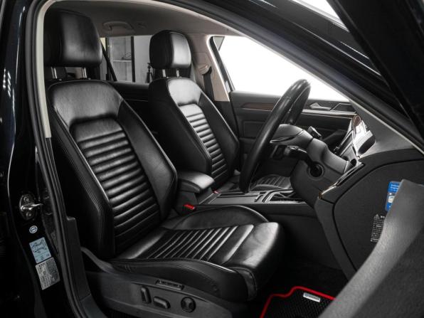 Volkswagen Passat B8 с пробегом 2015 года, цена 1 879 000 рублей, 59841 км, универсал, Автокод Объявления