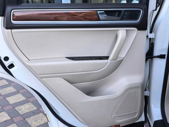 Volkswagen Touareg II с пробегом 2010 года, цена 1 299 000 рублей, 184000 км, внедорожник, Автокод Объявления
