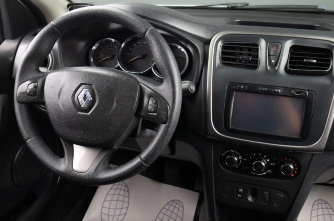 Renault Sandero II с пробегом 2017 года, цена 1 269 000 рублей, 72600 км, хэтчбек, Автокод Объявления