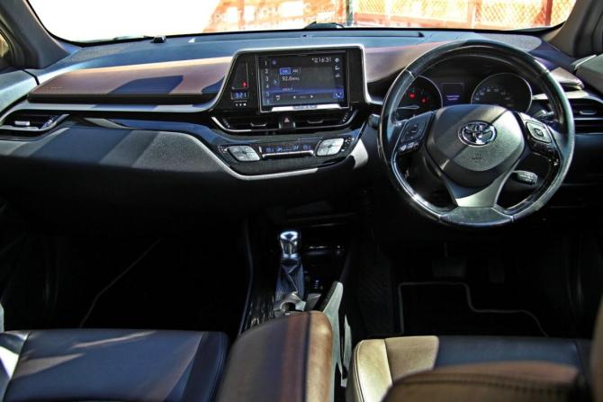 Toyota C-HR I с пробегом 2017 года, цена 1 614 800 рублей, 103412 км, внедорожник, Автокод Объявления