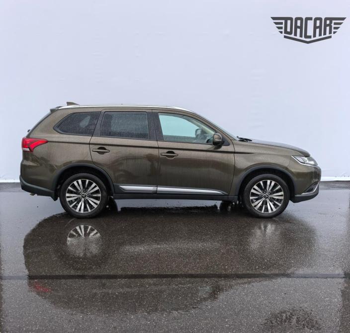 Mitsubishi Outlander III Рестайлинг 3 Санкт-Петербург  - изображение 4