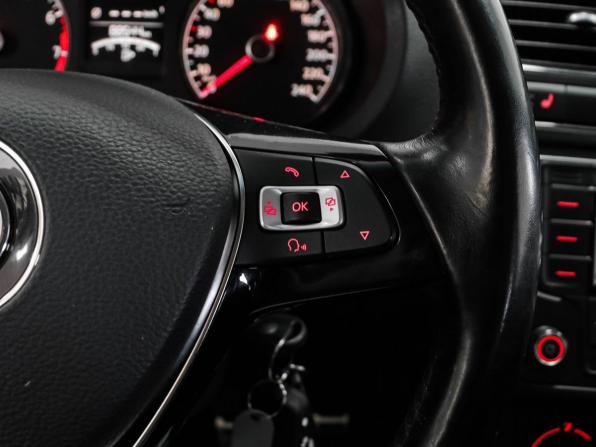 Volkswagen Polo V Рестайлинг с пробегом 2016 года, цена 1 299 000 рублей, 88544 км, седан, Автокод Объявления