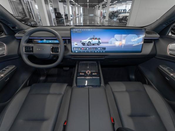 Lynk &amp; Co 900 с пробегом 2026 года, цена 7 400 000 рублей, 50 км, внедорожник, Автокод Объявления