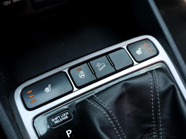 Hyundai Creta I с пробегом 2017 года, цена 1 399 000 рублей, 174835 км, внедорожник, Автокод Объявления