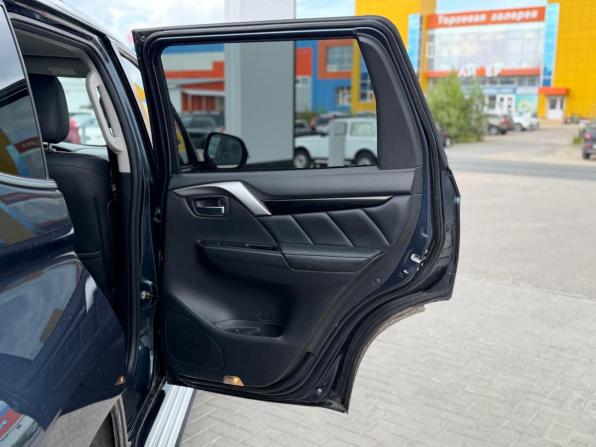 Mitsubishi Pajero Sport III с пробегом 2018 года, цена 3 480 000 рублей, 53391 км, внедорожник, Автокод Объявления