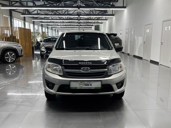 Lada (ВАЗ) Granta I с пробегом 2018 года, цена 640 000 рублей, 41106 км, седан, Автокод Объявления