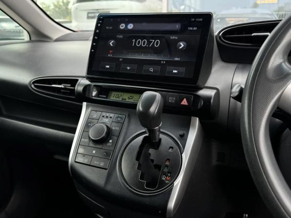 Toyota Wish II с пробегом 2010 года, цена 1 135 000 рублей, 170768 км, минивэн, Автокод Объявления