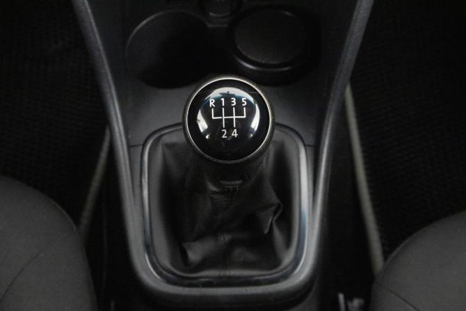 Volkswagen Polo V Рестайлинг с пробегом 2019 года, цена 999 000 рублей, 112405 км, седан, Автокод Объявления