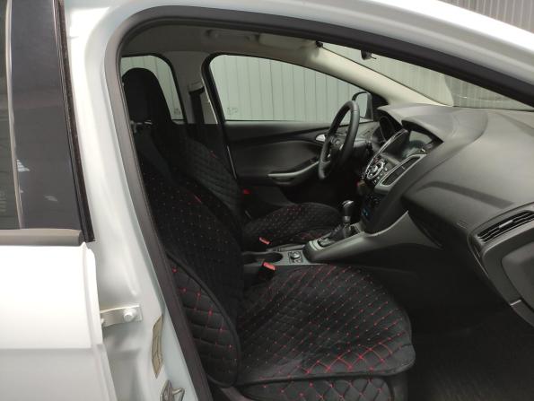 Ford Focus III с пробегом 2013 года, цена 570 000 рублей, 248900 км, хэтчбек, Автокод Объявления
