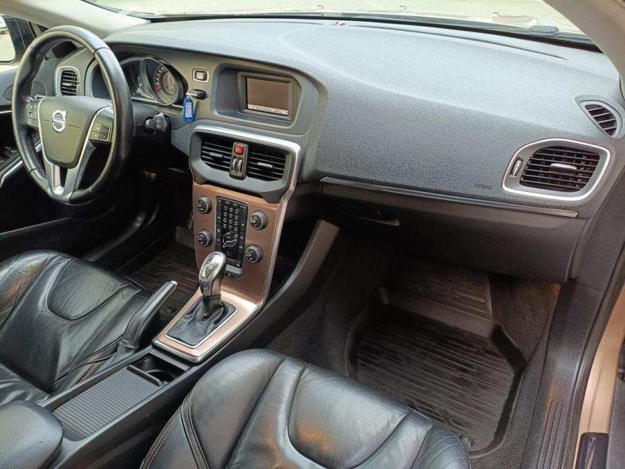 Volvo V40 Cross Country I Санкт-Петербург  - изображение 11