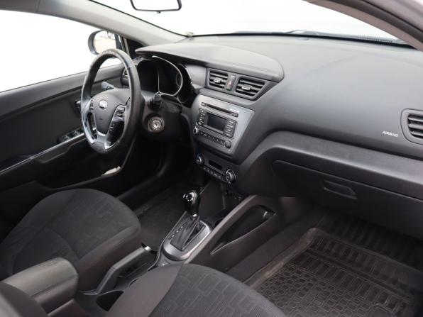Kia Rio III Рестайлинг с пробегом 2015 года, цена 999 000 рублей, 148933 км, седан, Автокод Объявления