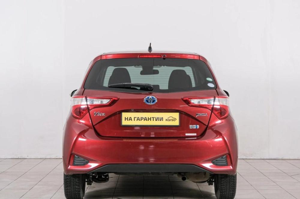 Toyota Vitz III (XP130) Рестайлинг 2 Красноярск  - изображение 6