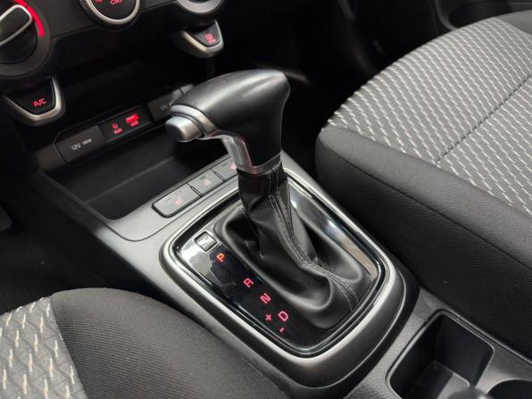 Kia Rio IV с пробегом 2020 года, цена 1 550 000 рублей, 100302 км, хэтчбек, Автокод Объявления