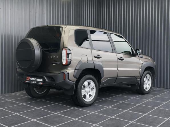 Lada (ВАЗ) Niva Travel I с пробегом 2024 года, цена 1 117 000 рублей, 37328 км, внедорожник, Автокод Объявления