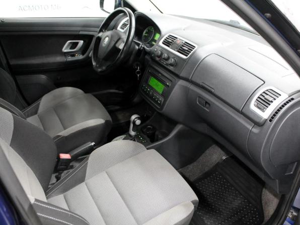 Skoda Fabia II с пробегом 2008 года, цена 630 000 рублей, 108165 км, хэтчбек, Автокод Объявления