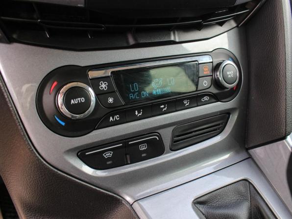 Ford Focus III с пробегом 2012 года, цена 702 000 рублей, 264830 км, хэтчбек, Автокод Объявления