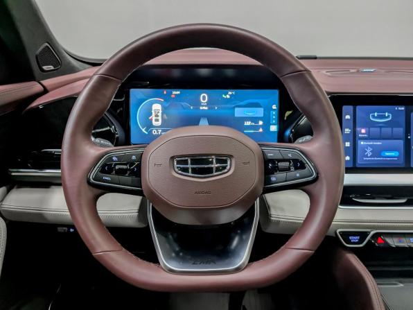 Geely Monjaro I с пробегом 2023 года, цена 2 735 000 рублей, 89462 км, внедорожник, Автокод Объявления