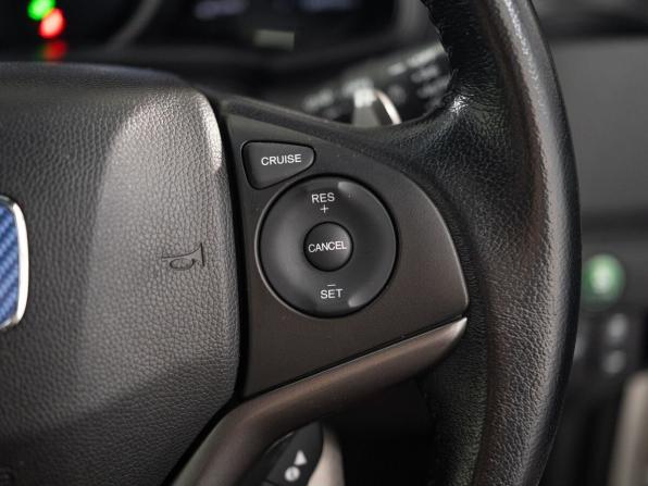 Honda Fit III Рестайлинг с пробегом 2018 года, цена 1 049 500 рублей, 99730 км, хэтчбек, Автокод Объявления