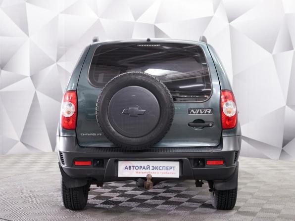 Chevrolet Niva I Рестайлинг с пробегом 2015 года, цена 631 000 рублей, 159000 км, внедорожник, Автокод Объявления