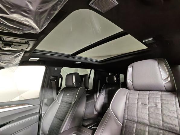 Cadillac Escalade V Рестайлинг с пробегом 2025 года, цена 20 600 000 рублей, 430 км, внедорожник, Автокод Объявления