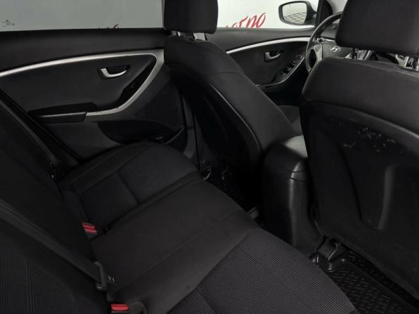 Hyundai i30 II Рестайлинг с пробегом 2016 года, цена 949 000 рублей, 221611 км, хэтчбек, Автокод Объявления