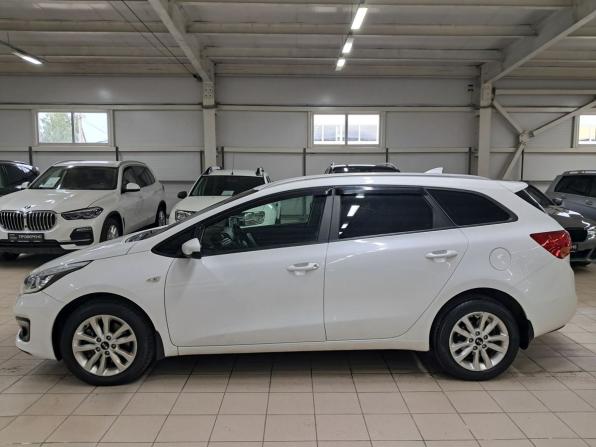 Kia Ceed II Рестайлинг с пробегом 2017 года, цена 1 050 000 рублей, 208383 км, универсал, Автокод Объявления