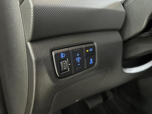 Hyundai Creta I с пробегом 2019 года, цена 2 100 000 рублей, 106380 км, внедорожник, Автокод Объявления