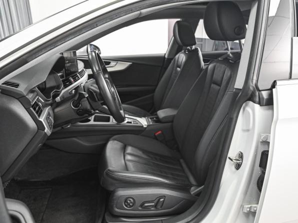 Audi A5 II (F5) Рестайлинг с пробегом 2021 года, цена 4 240 000 рублей, 58606 км, лифтбек, Автокод Объявления