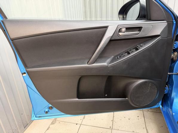 Mazda 3 II (BL) с пробегом 2009 года, цена 680 000 рублей, 160137 км, седан, Автокод Объявления