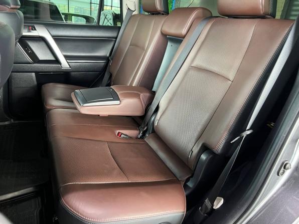 Toyota Land Cruiser Prado 150 Series Рестайлинг 2 с пробегом 2019 года, цена 5 900 000 рублей, 136921 км, внедорожник, Автокод Объявления