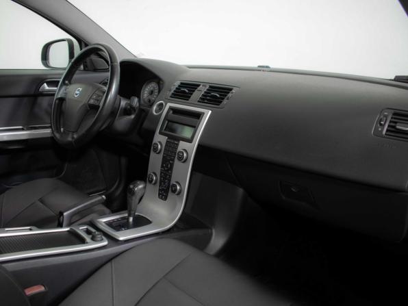 Volvo S40 II Рестайлинг с пробегом 2011 года, цена 665 000 рублей, 308000 км, седан, Автокод Объявления