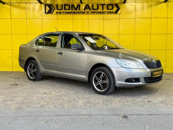Skoda Octavia II (A5) Рестайлинг с пробегом 2012 года, цена 699 000 рублей, 203000 км, лифтбек, Автокод Объявления