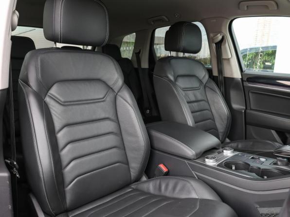 Volkswagen Touareg III с пробегом 2018 года, цена 4 749 000 рублей, 123677 км, внедорожник, Автокод Объявления